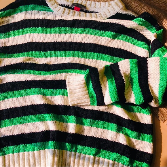 Vince Camuto Sweaters - vince camuto short sweater